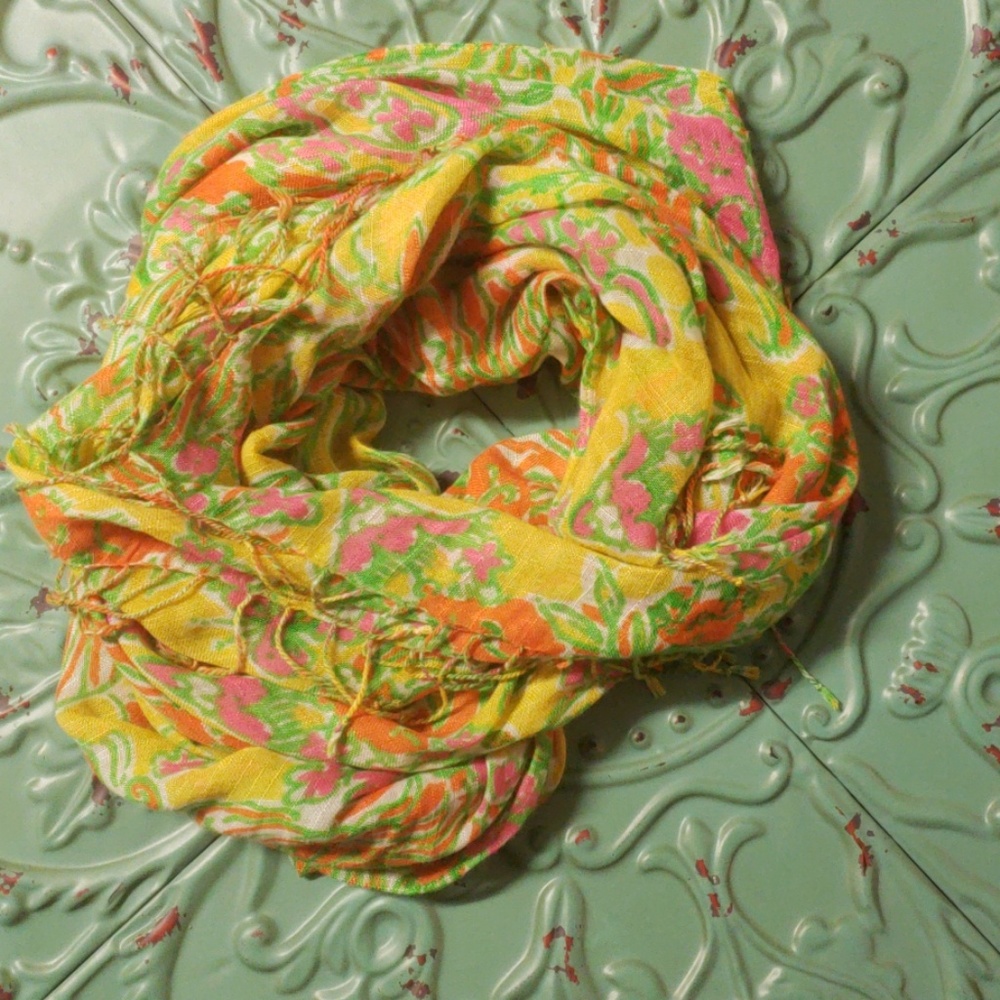 LP Murfee Scarf